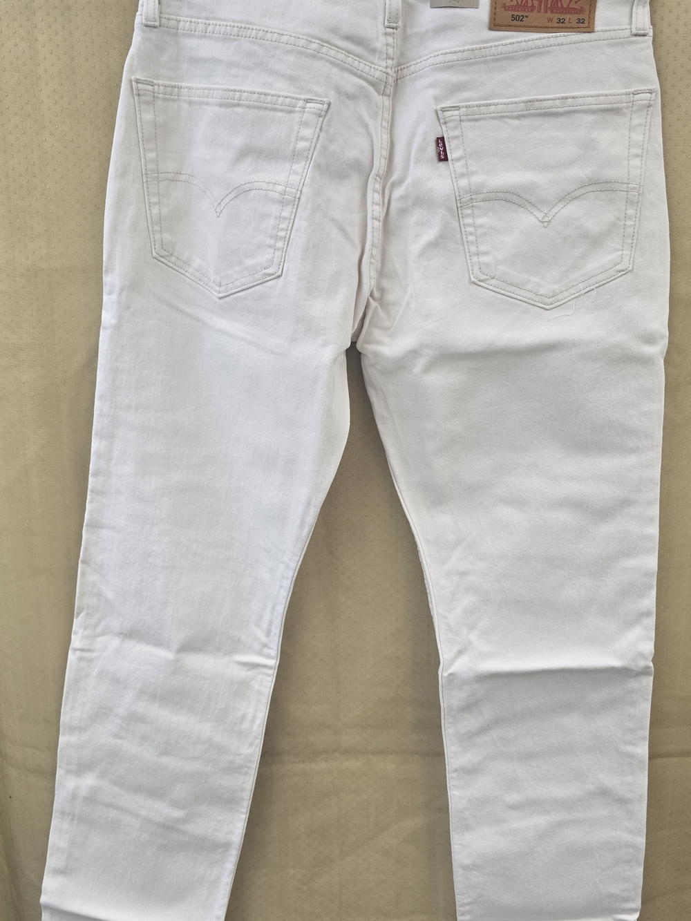 Levi's White Denim Jeans with Red Tab